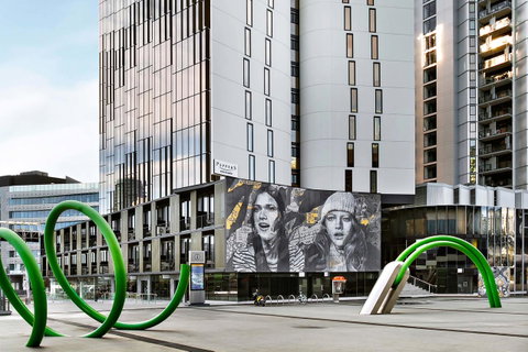 Peppers Docklands - Melbourne Tourism 2