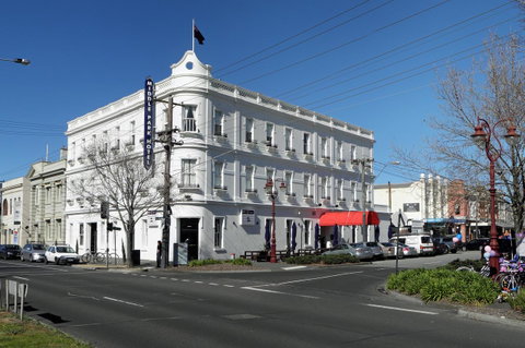 Middle Park Hotel - Melbourne Tourism 7
