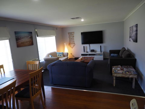 Port Relaxation - Melbourne Tourism 1