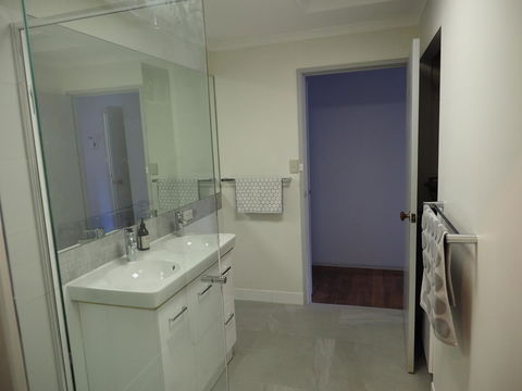 Port Relaxation - Melbourne Tourism 4