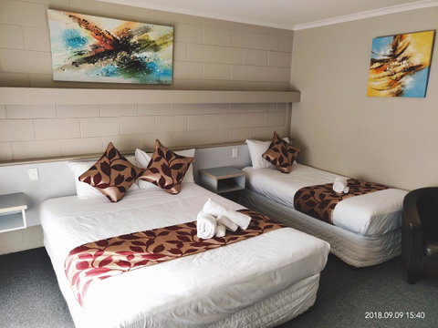 Coachman Motel And Holiday Units - Melbourne Tourism 10