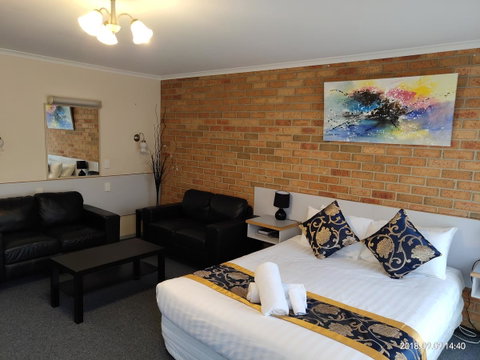 Coachman Motel And Holiday Units - Melbourne Tourism 17