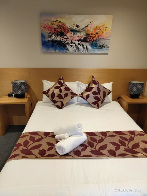 Coachman Motel And Holiday Units - Melbourne Tourism 40