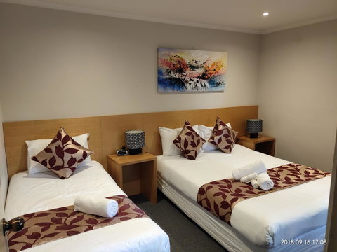 Coachman Motel And Holiday Units - Melbourne Tourism 41