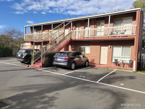 Coachman Motel And Holiday Units - Melbourne Tourism 22