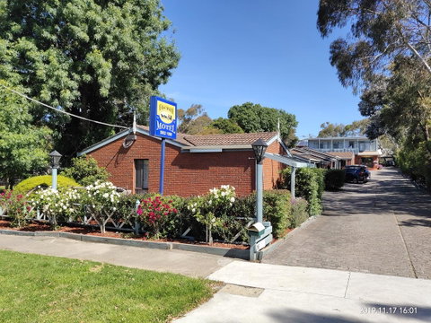 Coachman Motel And Holiday Units - Melbourne Tourism 4