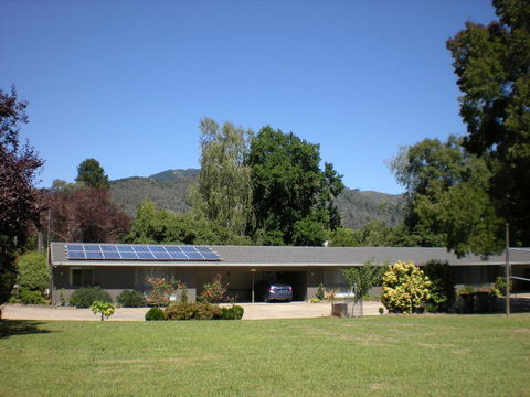 Willow Dene Holiday Apartments - Melbourne Tourism 18