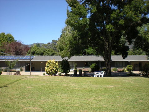 Willow Dene Holiday Apartments - Melbourne Tourism 17