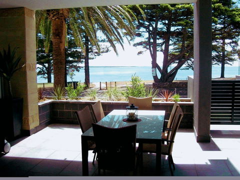 C-Scape Water Front Apartment - Melbourne Tourism 0