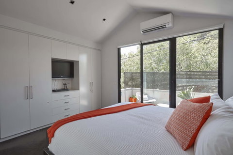 Middle Park In Vogue - Rejuvenate Stays - Melbourne Tourism 1