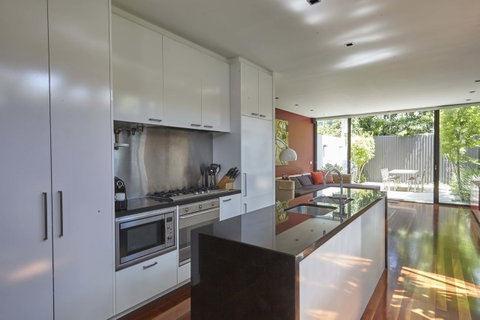 Middle Park In Vogue - Rejuvenate Stays - Melbourne Tourism 18
