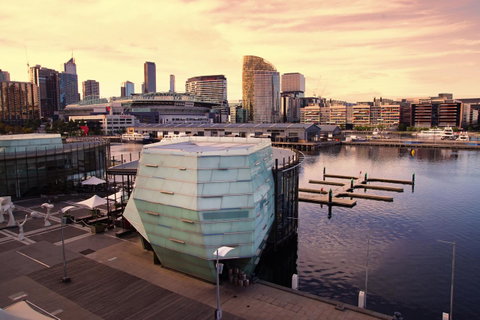 Accent Accommodation@Docklands - Melbourne Tourism 9