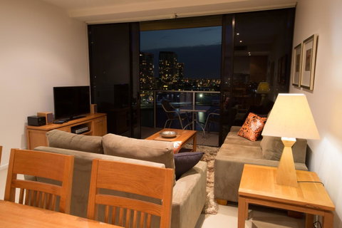 Accent Accommodation@Docklands - Melbourne Tourism 13