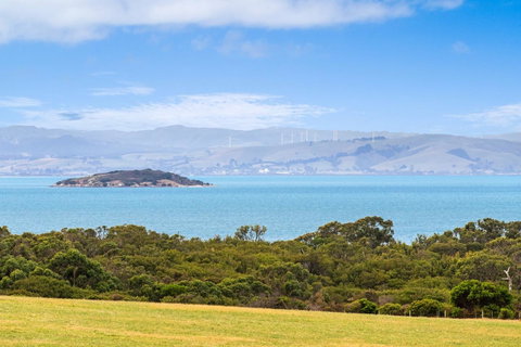Limosa Rise - Melbourne Tourism 33