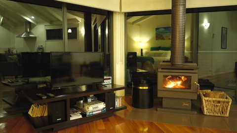 Limosa Rise - Melbourne Tourism 8