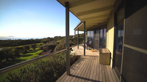 Limosa Rise - Melbourne Tourism 11