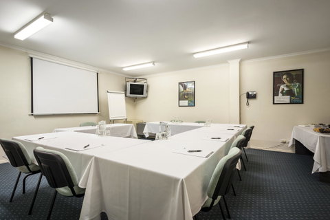 Punt Road Apartment Hotel - Melbourne Tourism 2