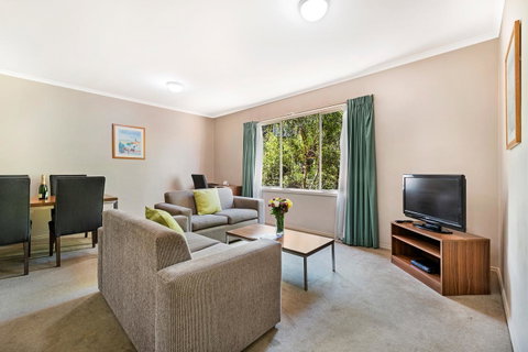 Punt Road Apartment Hotel - Melbourne Tourism 0
