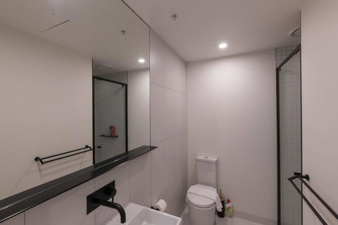 International 2 Bed 2 Bath Apartment - Melbourne Tourism 10