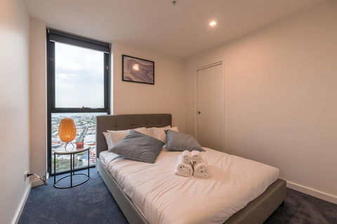 International 2 Bed 2 Bath Apartment - Melbourne Tourism 7