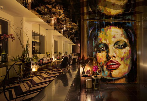 Adelphi Hotel - Melbourne Tourism 9