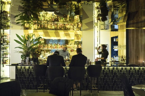 Adelphi Hotel - Melbourne Tourism 2
