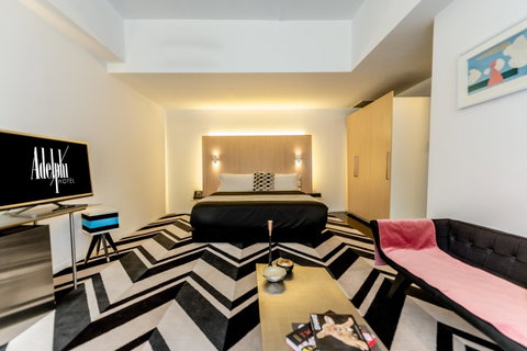 Adelphi Hotel - Melbourne Tourism 1