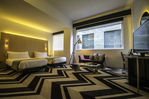 Adelphi Hotel - Melbourne Tourism 33