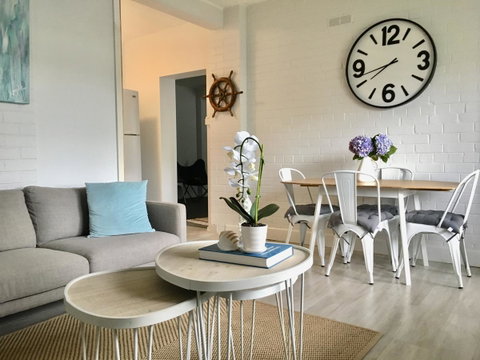 The Wheelhouse - 2BR Waterfront Apt In Town - Melbourne Tourism 0