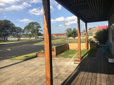 The Wheelhouse - 2BR Waterfront Apt In Town - Melbourne Tourism 18