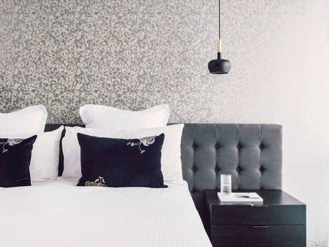 Quay West Suites Melbourne - Melbourne Tourism 13