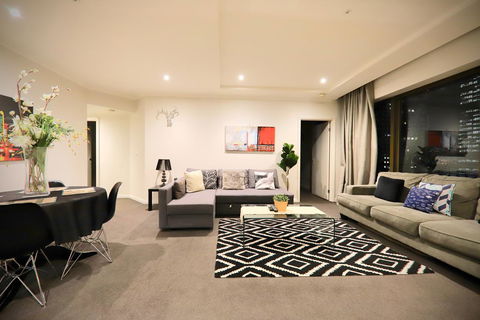 Heart Of CBD Penthouse Apartment - Melbourne Tourism 0