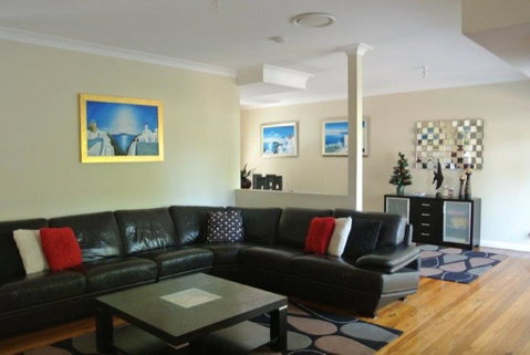 The Beach Townhouse - Melbourne Tourism 3
