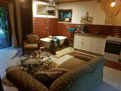 The Cabin - Melbourne Tourism 1