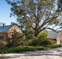 The Cottage at Riverside Farm - Melbourne Tourism