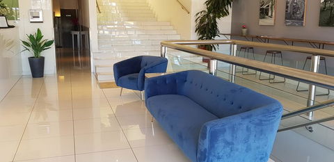 The Grand Motel - Melbourne Tourism 3