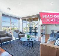 The Grand Oasis - Pool - Wifi - Mins from beach - Melbourne Tourism