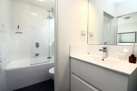 The Ivy - Long Stay Rates, Parking, Balcony - Melbourne Tourism 2
