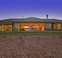 The Junction - contemporary meets river country - Melbourne Tourism