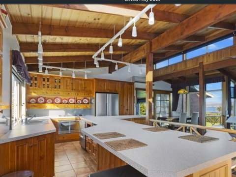 The Lodge - Melbourne Tourism 0