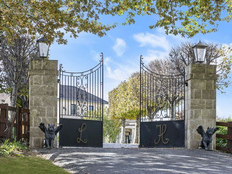 The Lodge @ Linden Hall - Melbourne Tourism 2
