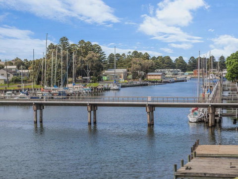 The Moorings - Melbourne Tourism 2