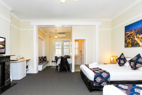 The North Shore Hotel - Melbourne Tourism 3