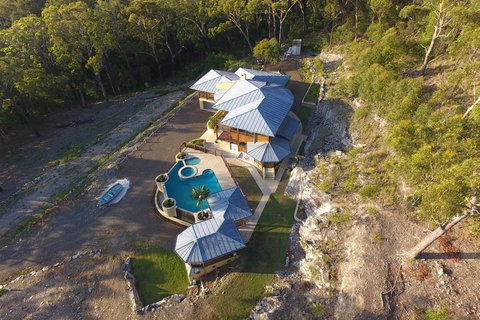 The Pool House - Melbourne Tourism 0