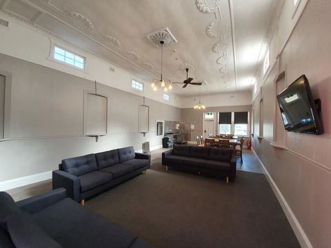 The Royal Hotel - Melbourne Tourism 3