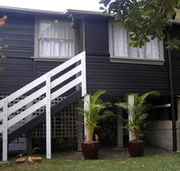 The Tree House 6 Gowing Street - Melbourne Tourism