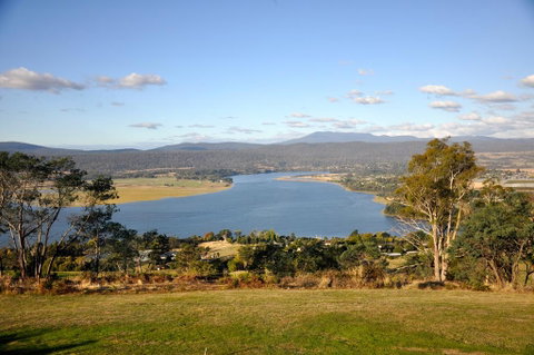 The Villa On Pine Tree - Melbourne Tourism 1