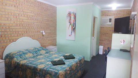 Tiaro Motor Inn - Melbourne Tourism 2