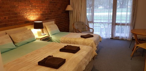 Tooleybuc Club Motor Inn - Melbourne Tourism 2