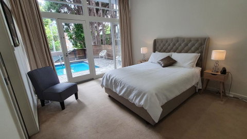 Toorak Luxury Living - Melbourne Tourism 2